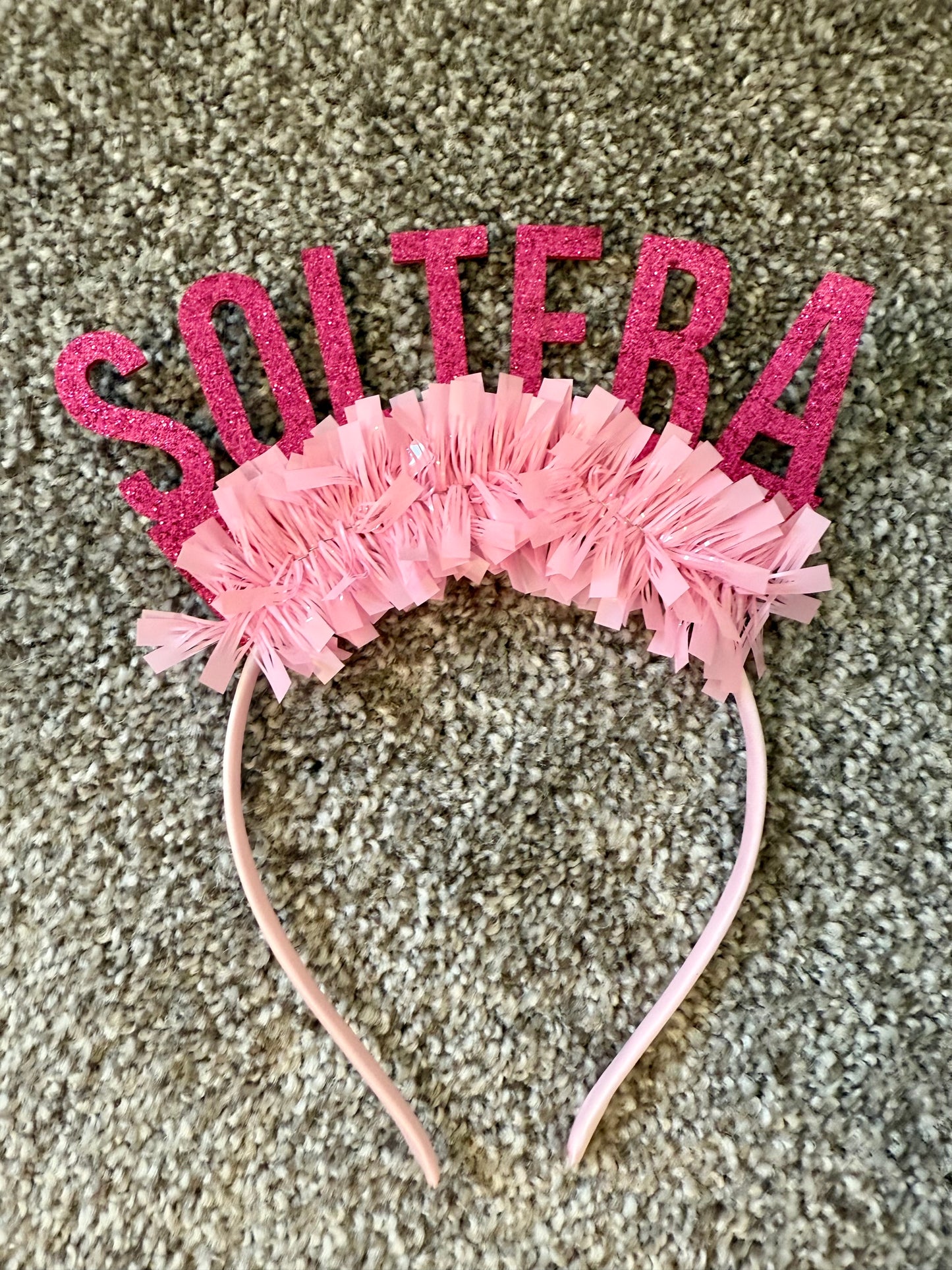 Soltera Glitter Headband – Fun Party Crown for Concerts, Girls’ Night, or Bachelorette Vibes!